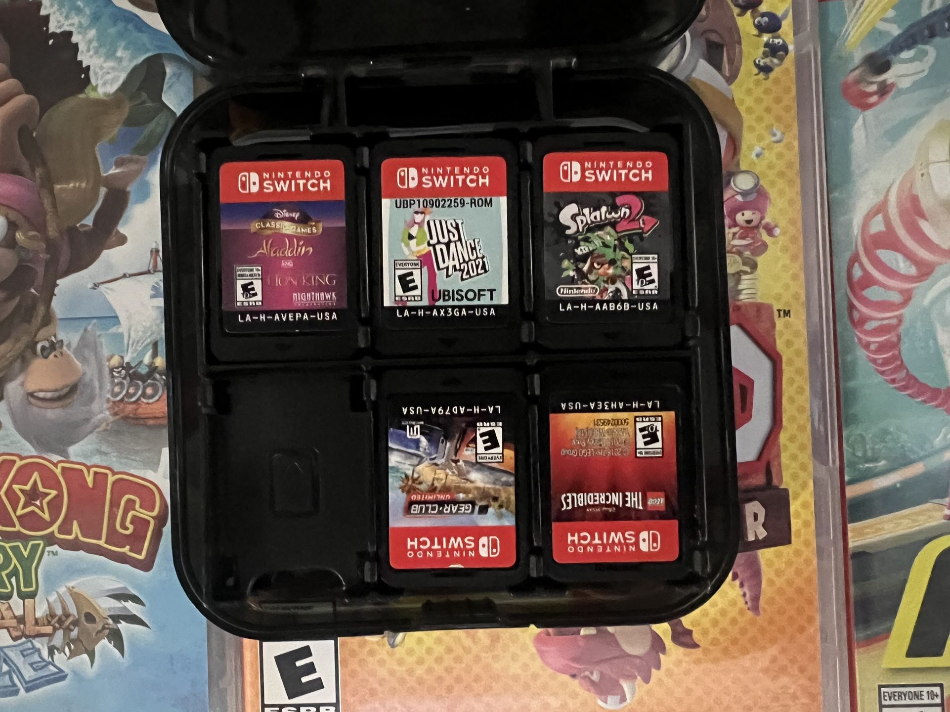 16 Nintendo Switch Games For Sale And one Pro Controller. 