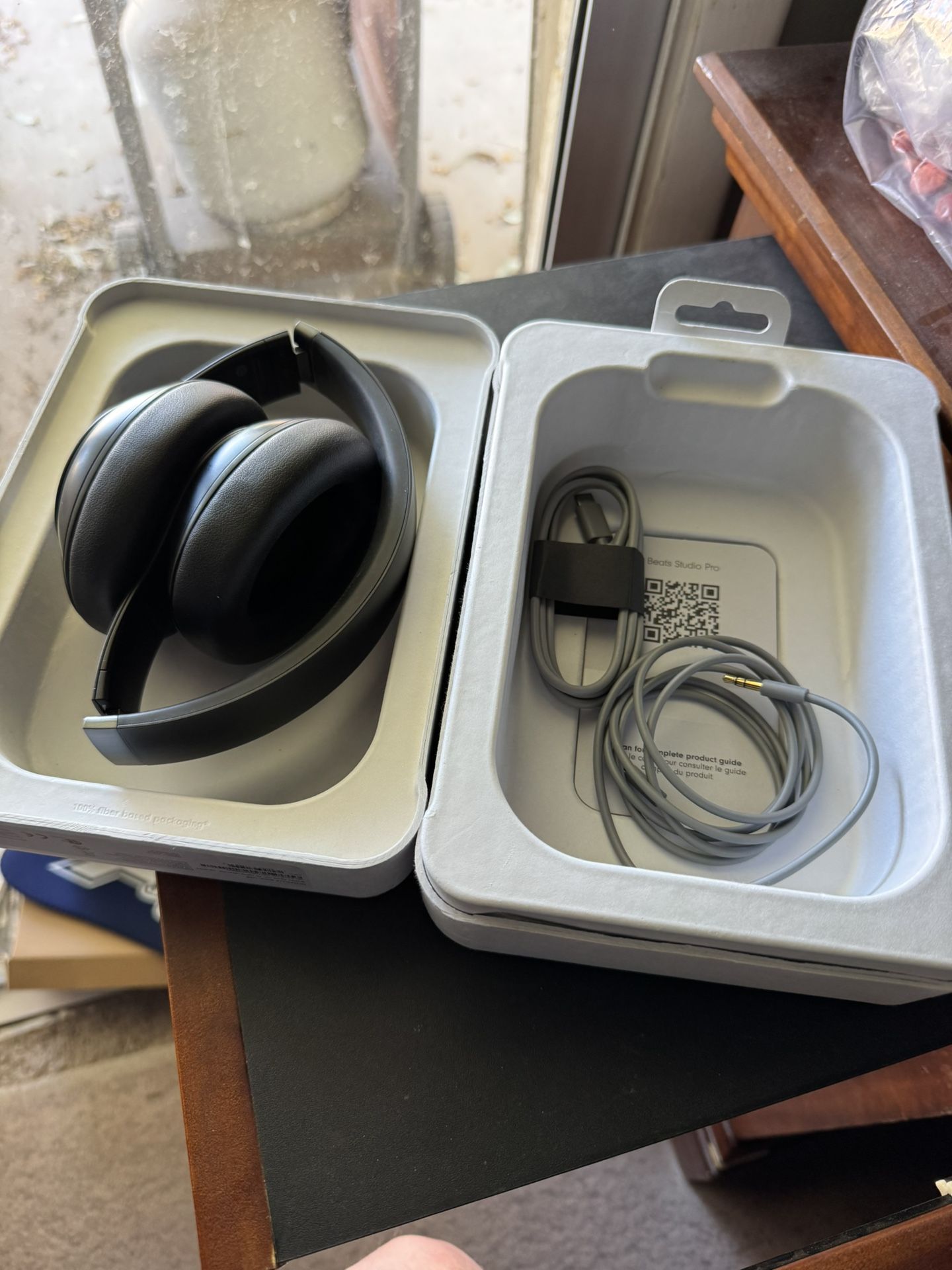 Beats Studio Pro With Apple Care