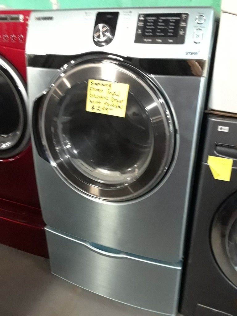 Samsung front load electric dryer with pedestal in excellent condition