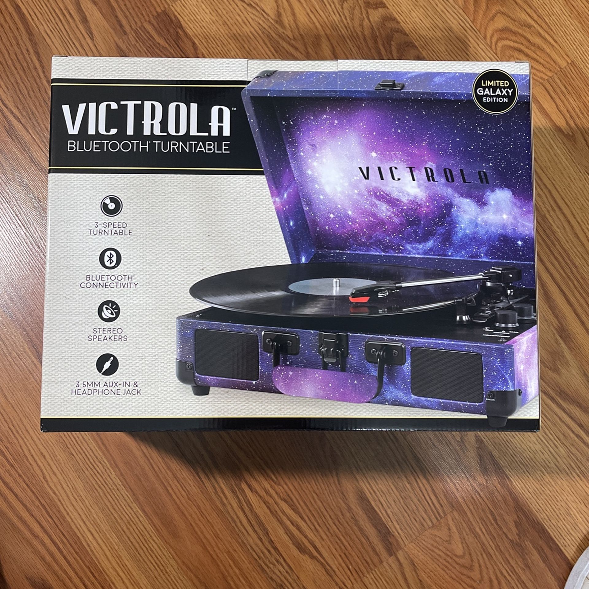 Victrola Bluetooth Turntable