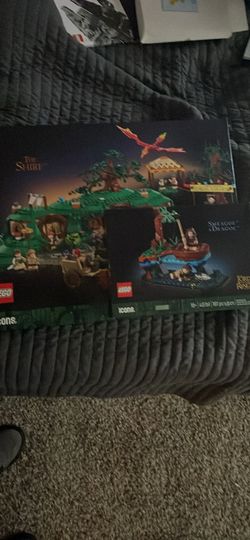 LEGO Shire and preorder bonus Sméagol and Deagol set