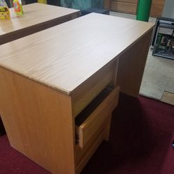 OFFICE/STUDENT DESK WITH 3 DRAWERS (HOME10)

