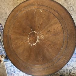 Round Coffee Table 