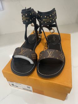 LV sandals (size 37)