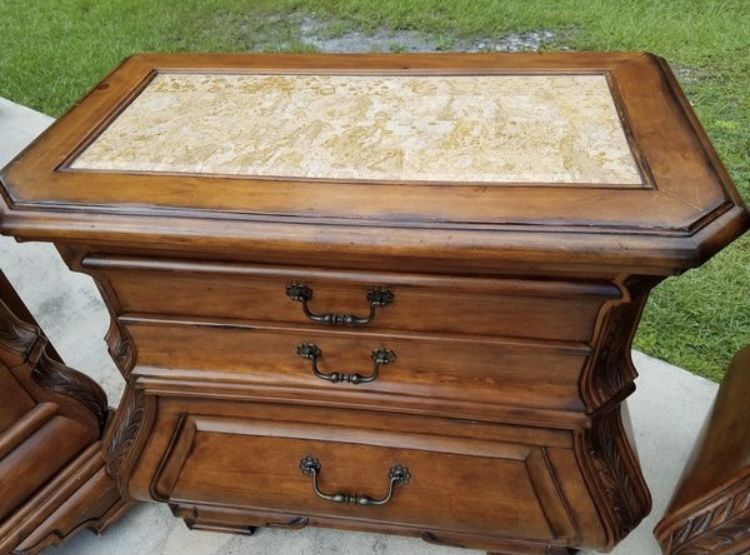 Aico Toscano Nightstand