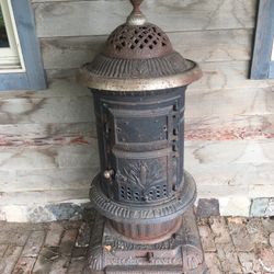 Antique Free Standing Wood Burning Stove