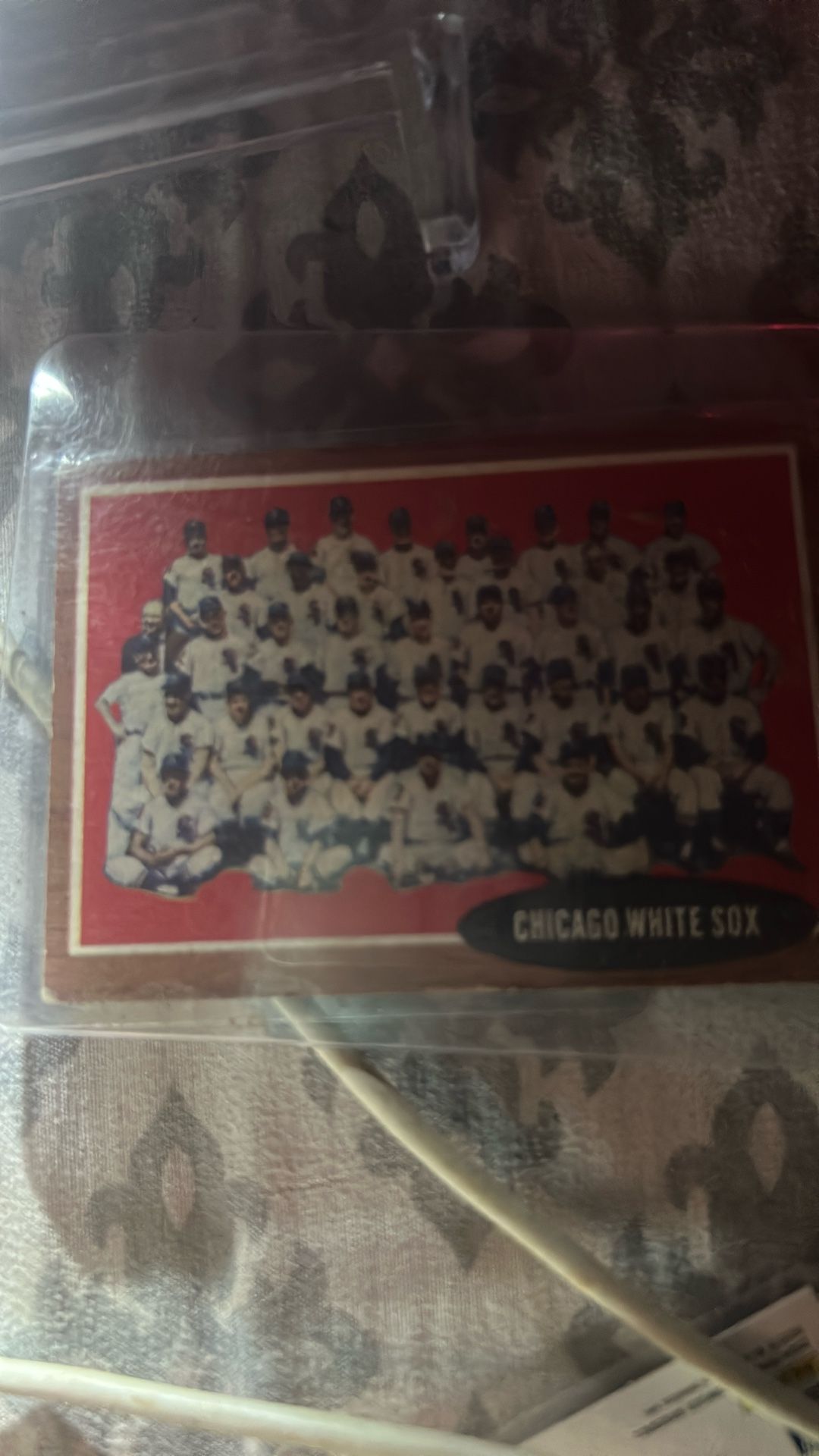 1962 TOPPS #113 CHICAGO WHITE SOX TEAM CARD W/EARLY WYNN