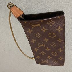 LV Pouch 