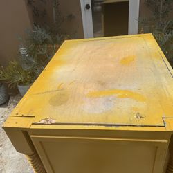 FREE Storage Cabinet/kitchen Island/workbench Was