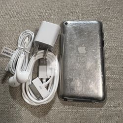 Apple iPod Touch 4th Generation 8gb