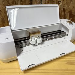 Cricut Explorer Air 2 Vinyl Sticker Cutter And Light Grip May