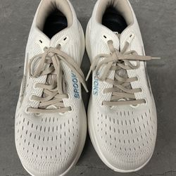 Brooks Ghost Max 3 Size 9.5