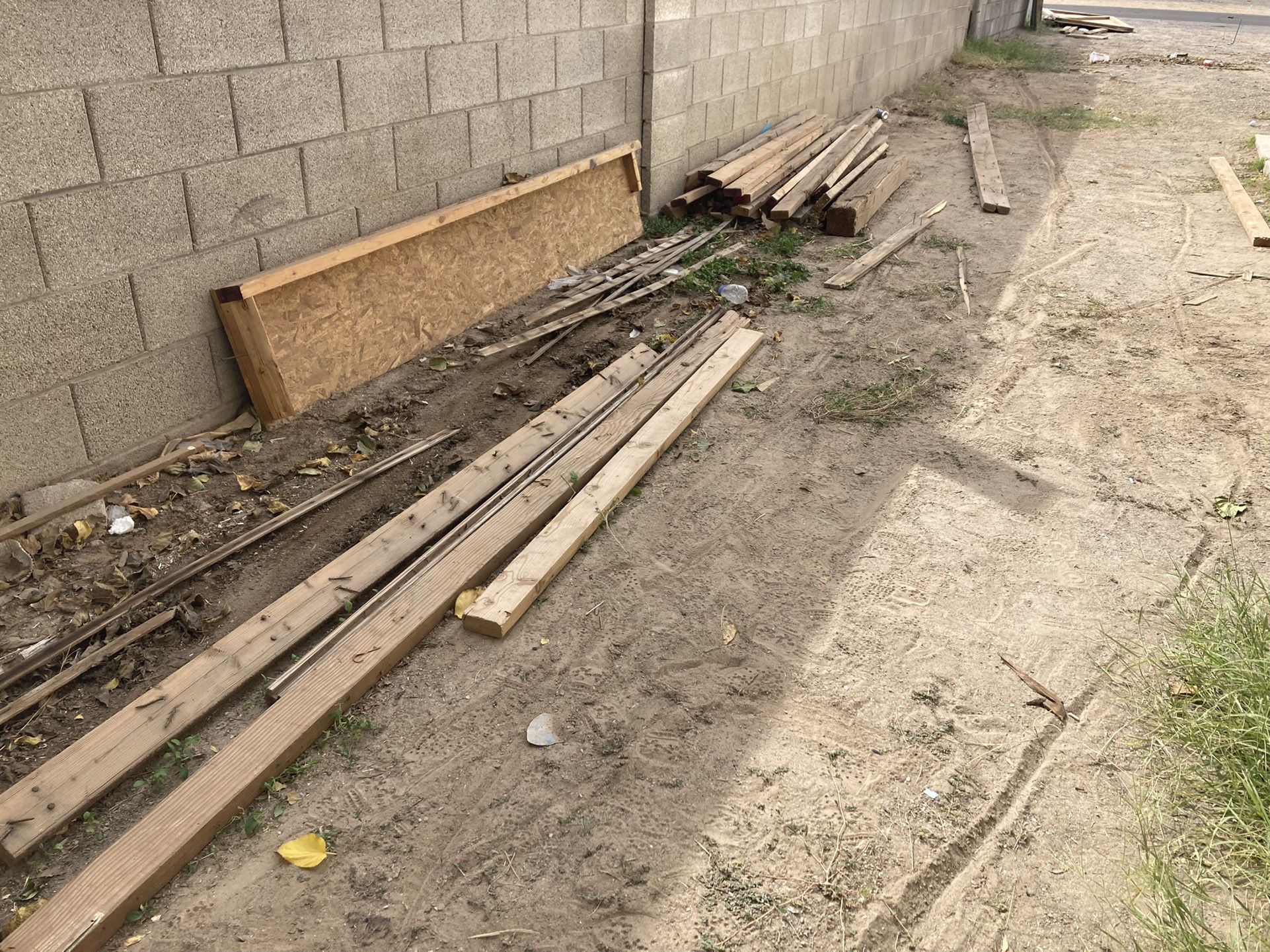 Wood 4x6” Posts 12’ for Sale in Las Vegas, NV OfferUp