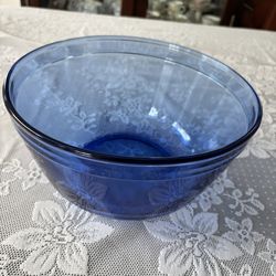Anchor Hocking Cobalt  4 QT Mixing Bowl