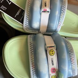J Balvin Slides