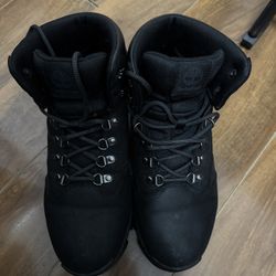 Timberland Mens Hiking Boots - Size US 9.5