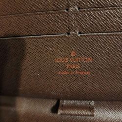 Authentic Louis Vuitton Wallet 
