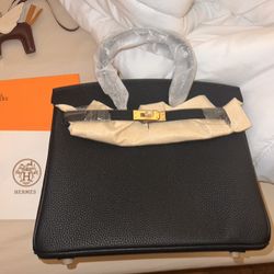 Hermès Birkin 25 Noir Togo Gold Hardware – New w/ Receipt