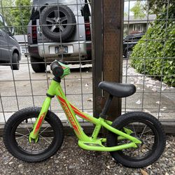 Specialized Hot Walk Strider Bike