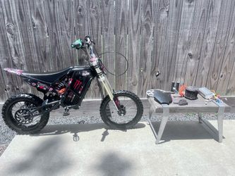 Fully Modded E-Box 2.0 E-Bike With A Bunch Extras