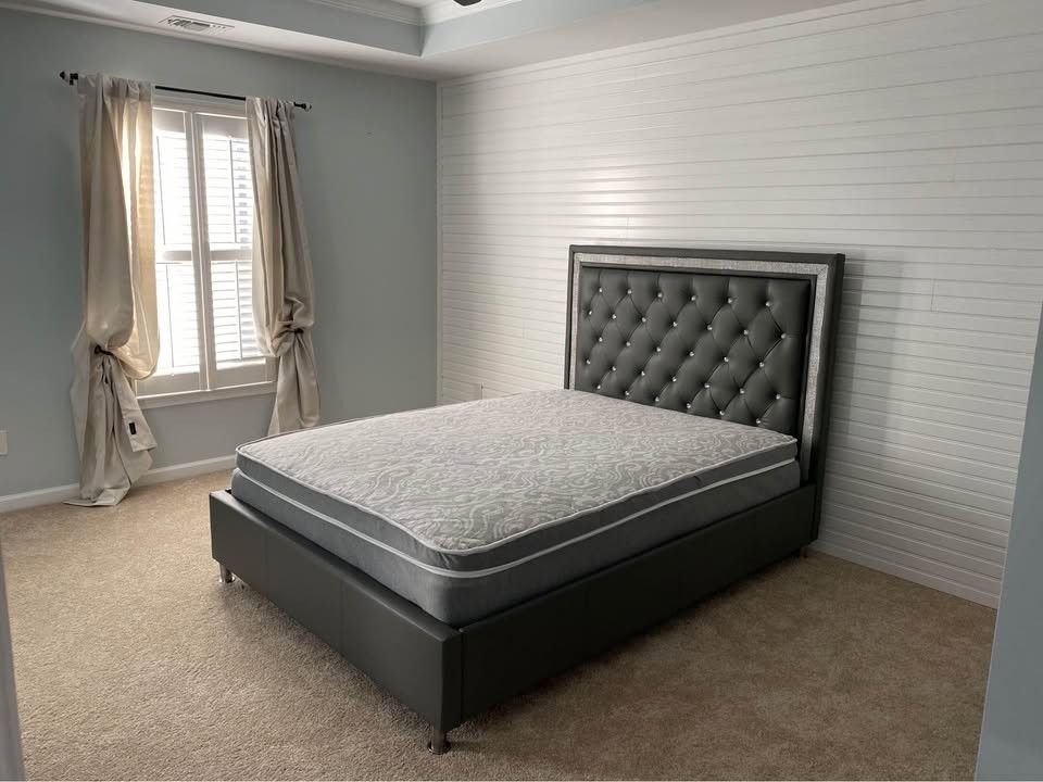 BRAND NEW WARM GREY BED!! .. KING SIZE $395!!..QUEEN SIZE $365!!