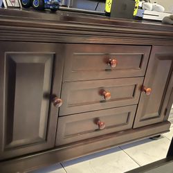 Dresser ***Great condition***