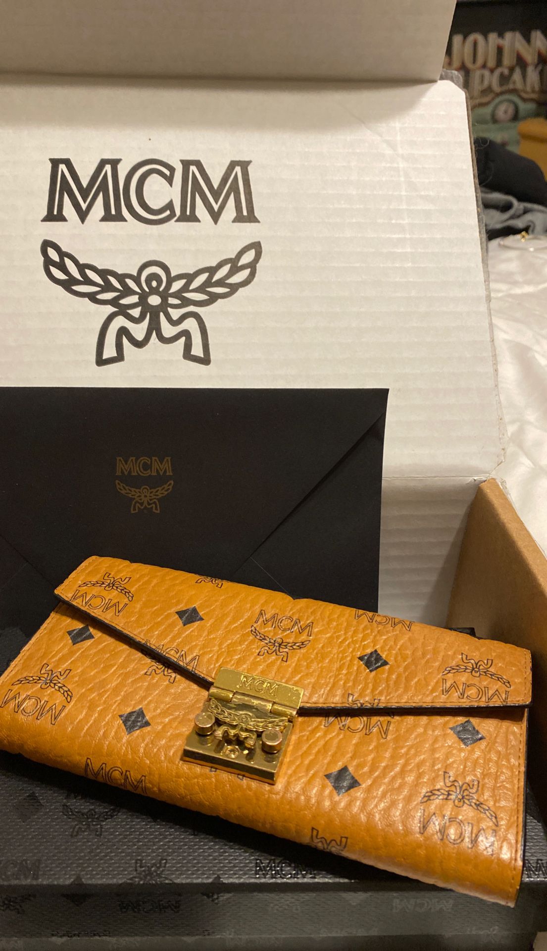 MCM Wallet