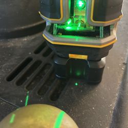 DEWALT DCLE34520G 20V Max 5 Spot Green Line Laser 2.0Ah