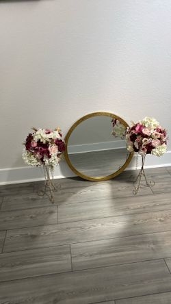 mirror vestibule