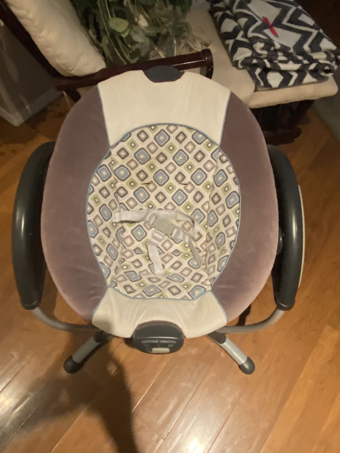 Baby swing