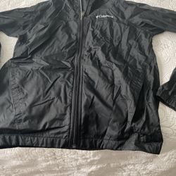 Columbia Windbreaker  Size L Boys 10-12  Years