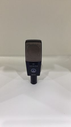 AKG MICROPHONE