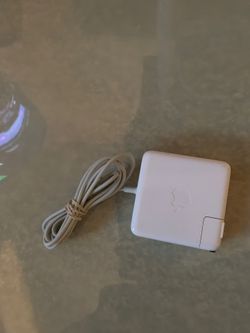 Apple MacBook A1343 85 MagSafe Power Adapter