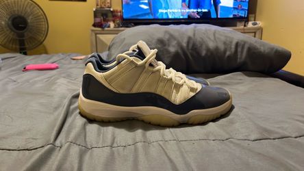 Air Jordan 11 Low Sneakers