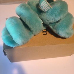 Used Ugg Sandals