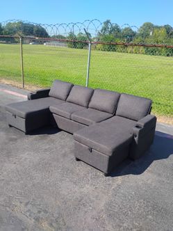 Sectional sofa couch chaise modern - delivery available