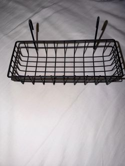 Small wire basket