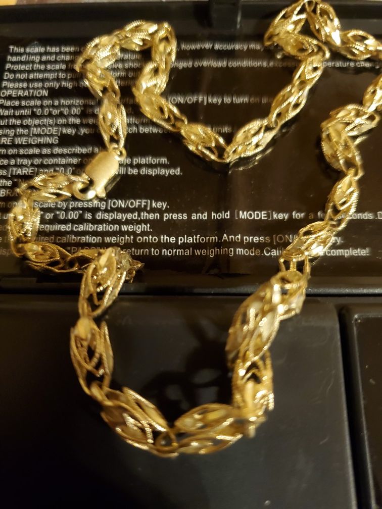 Gold necklace and bracelet