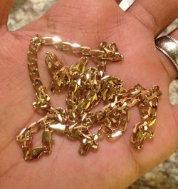 14k Gold Plated Cuban Link Necklace (24 inches)