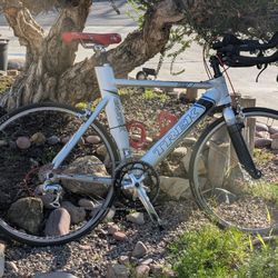 2008 Trek Equinox TTX 9.5 Triathlon Bike - 56cm - $400 OBO
