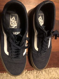 Men’s size 7 1/2 VANS navy blue sneakers