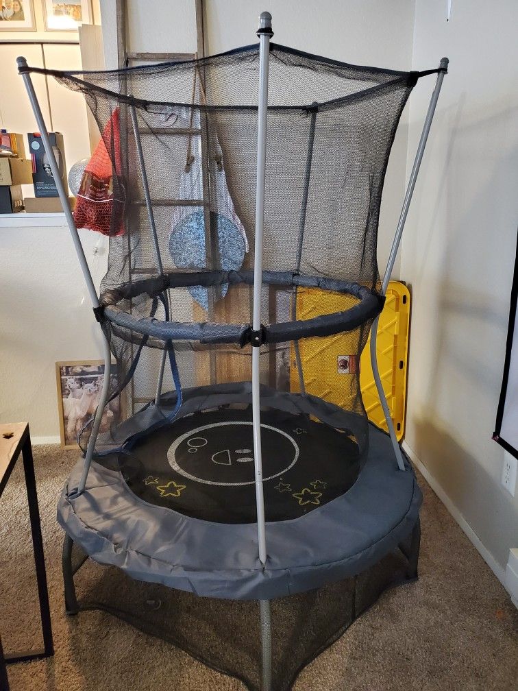 48in. Skywalker Trampoline
