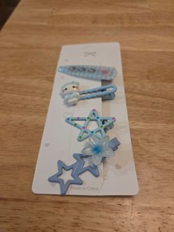 Hello kitty hair clips