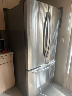 LG refrigerator for free