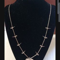 Vintage Liquid Silver Hawk/Bird Necklace 