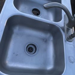 Kitchen sink
