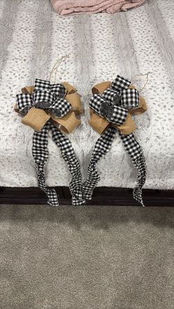 Burlap Christmas Bows