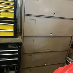 Shop Storage Box With Bins 