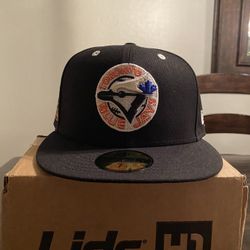 Toronto Blue Jays (Hat Club) for Sale in Medford, MA - OfferUp