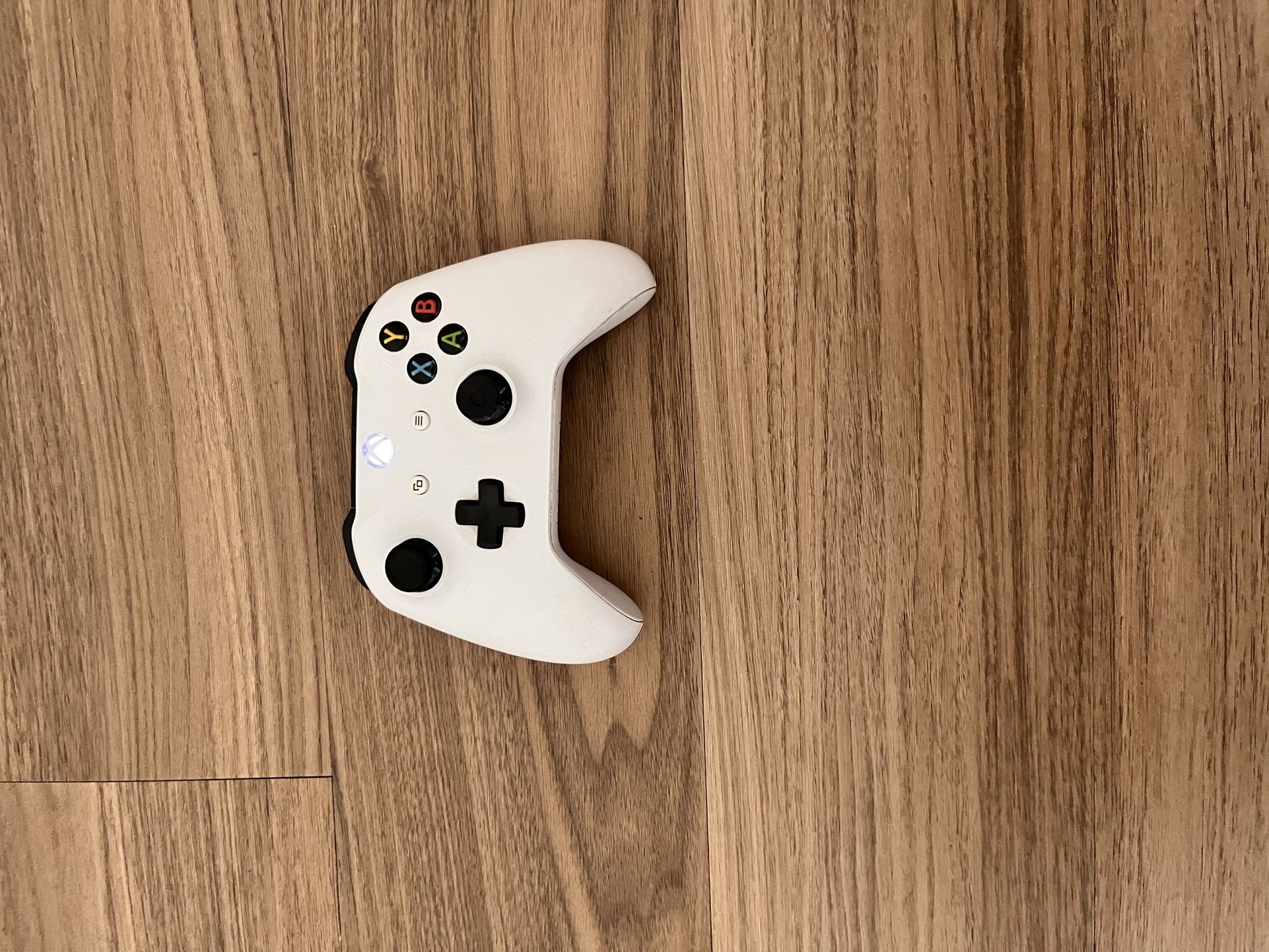 Xbox Controller & Game